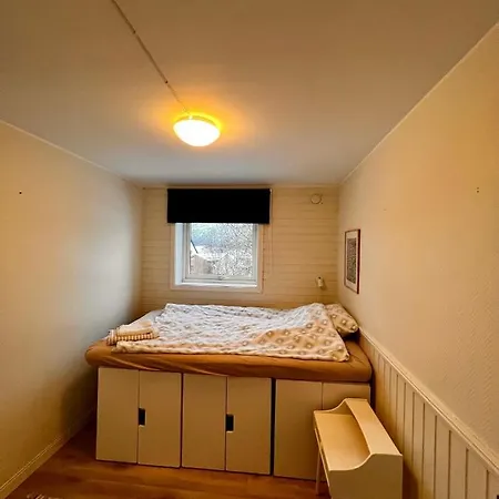Close To Citycenter, 5 Beds. * Tromso